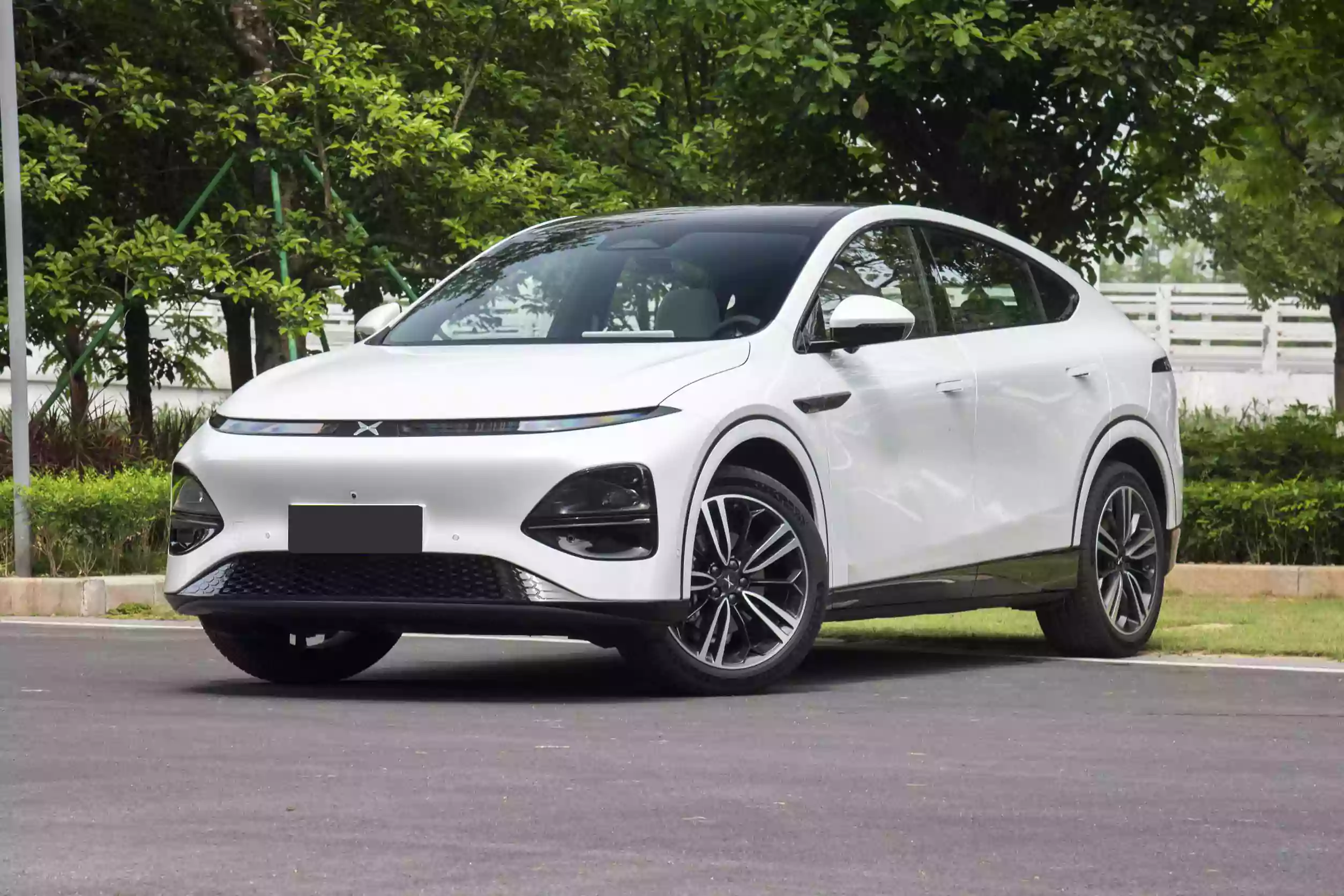 XPeng G6 — SUV / Crossover