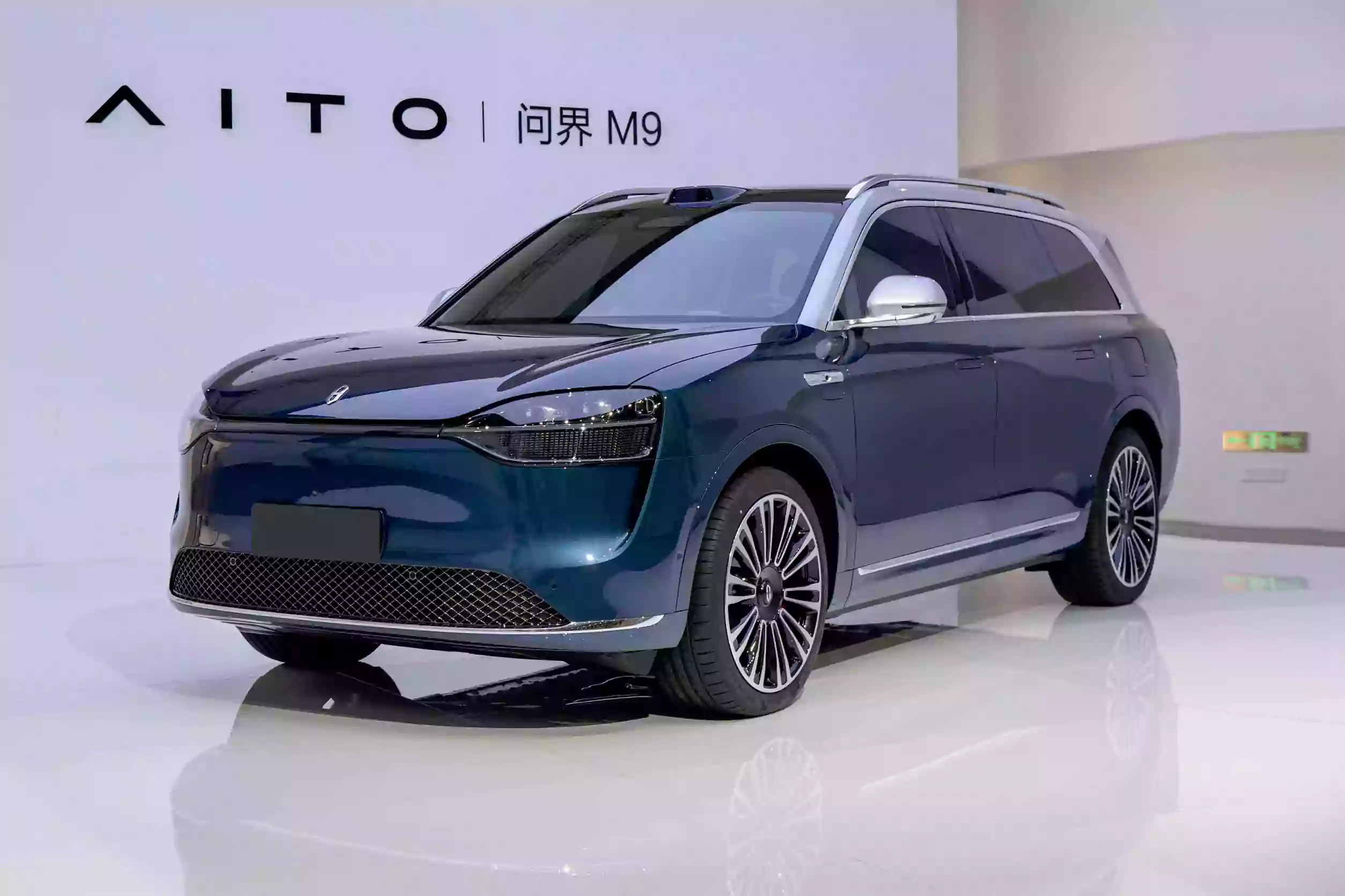 AITO M9 Max — Luxury SUV